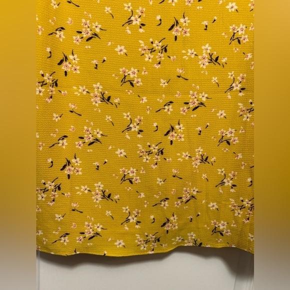 Women's Everly Yellow Short Sleeve Floral Blouse Top Size Small boho Cottagecore - Picture 8 of 15